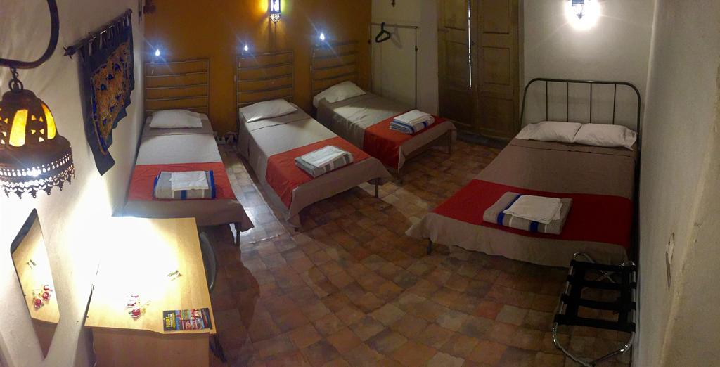 Palace Guesthouse *