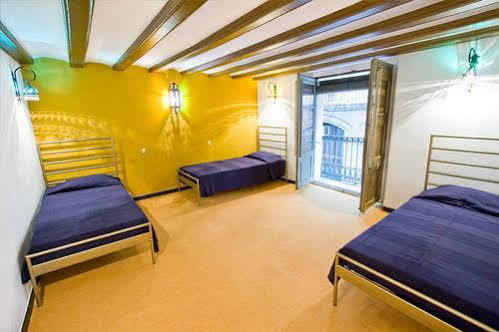 Hostel Palace Guesthouse *