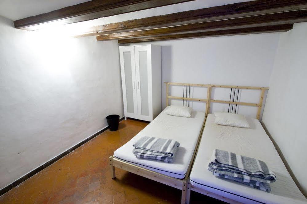 Hostel Palace Guesthouse *
